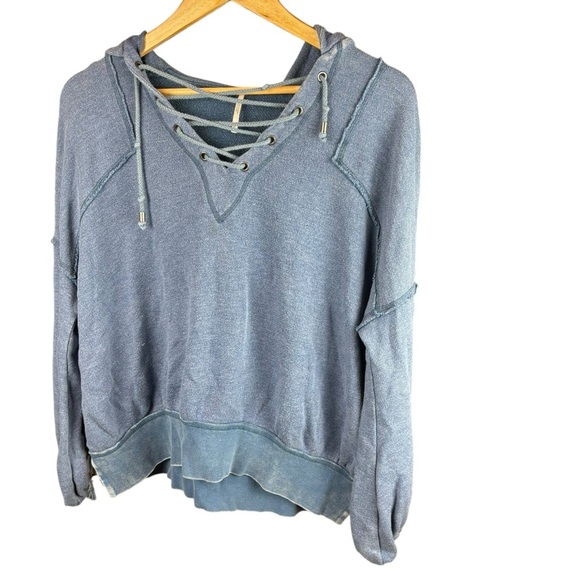 Free People OVERSIZED Winston Blue Lace-Up Top XS — ONLY BLUE, Pink is visual - Picture 2 of 7